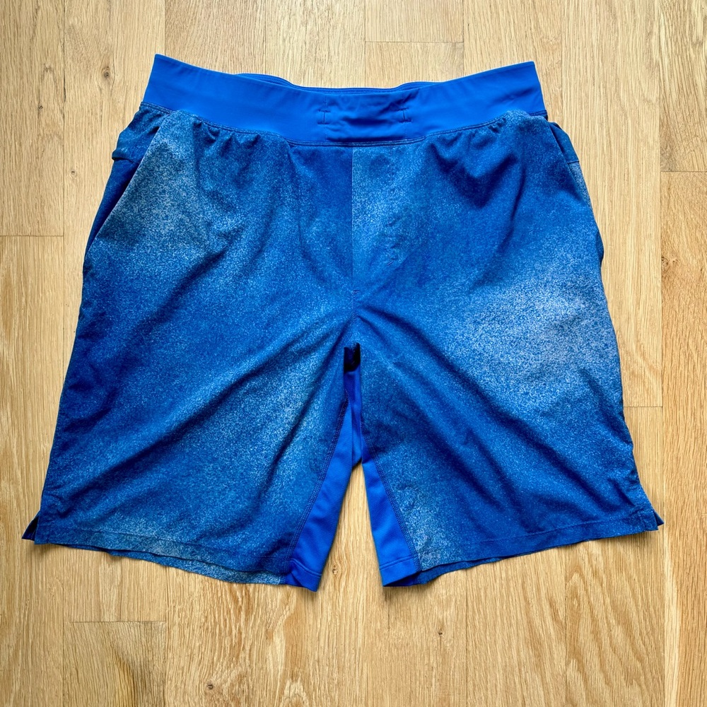 Lululemon lined Pace Breaker Shorts. Blue. Size L.